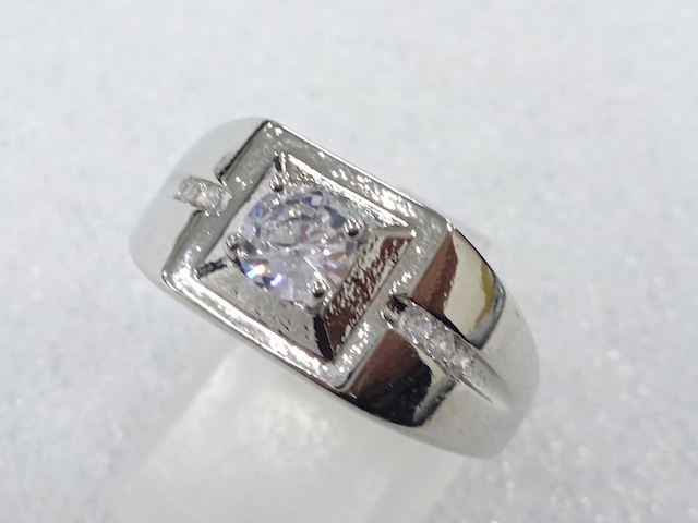 Japanese Kimono / Antique Accessories Metal